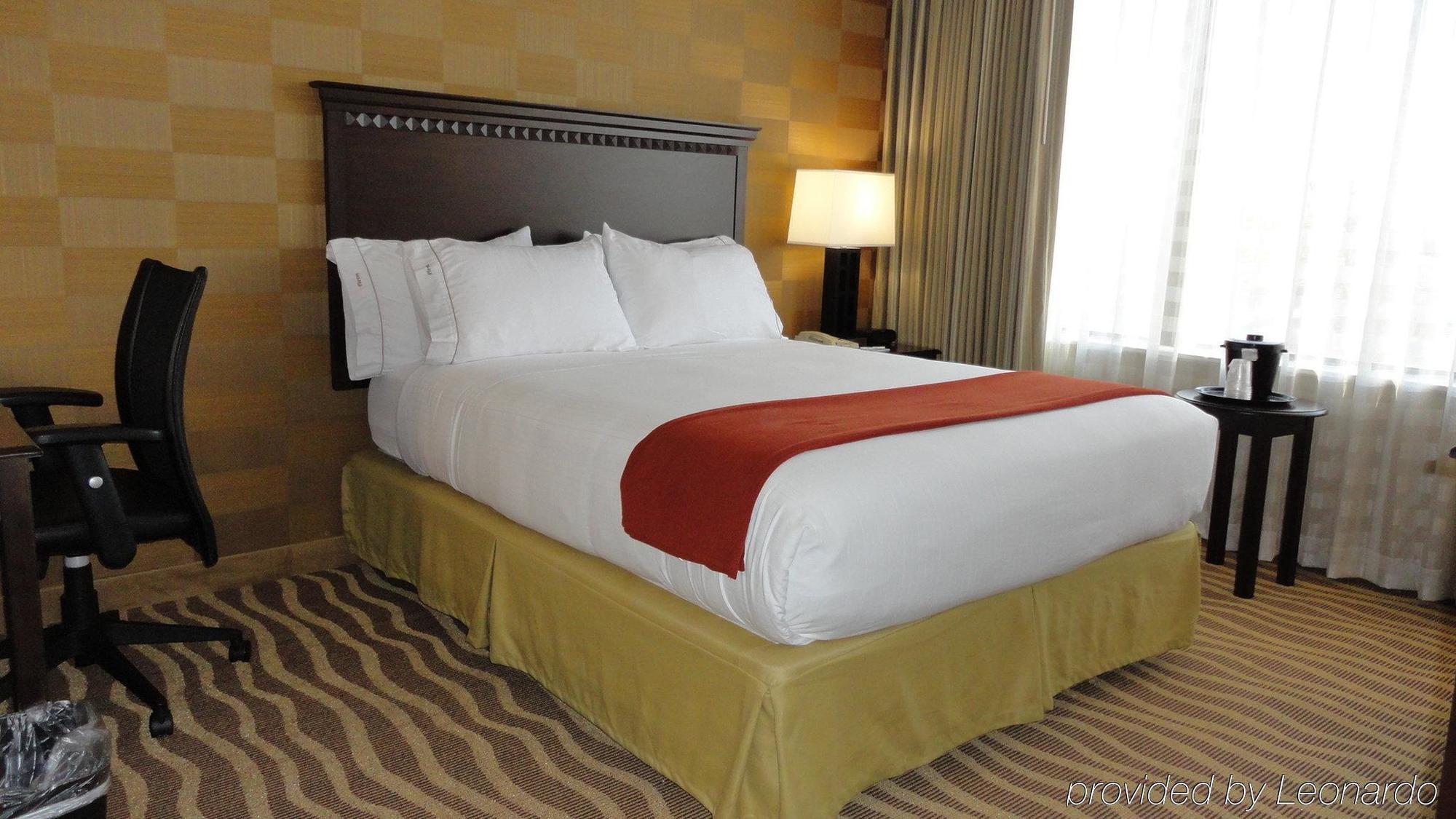 Holiday Inn Express - Atlanta-Kennesaw By Ihg Exterior photo